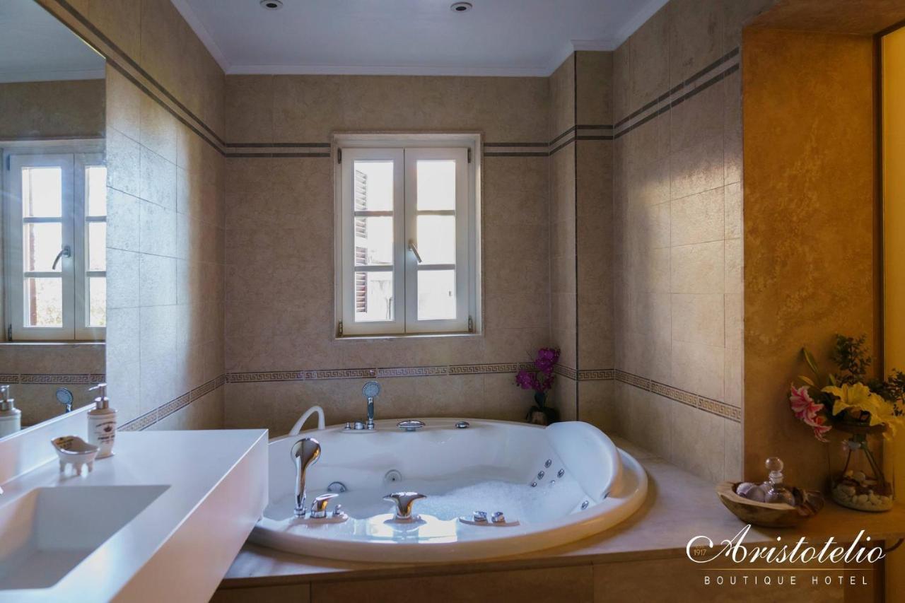 Aristotelio Boutique Hotel Педулас Екстериор снимка