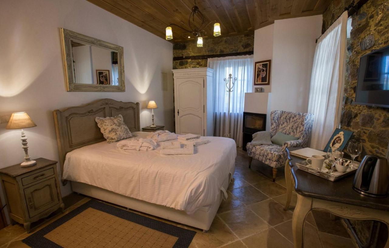 Aristotelio Boutique Hotel Педулас Екстериор снимка