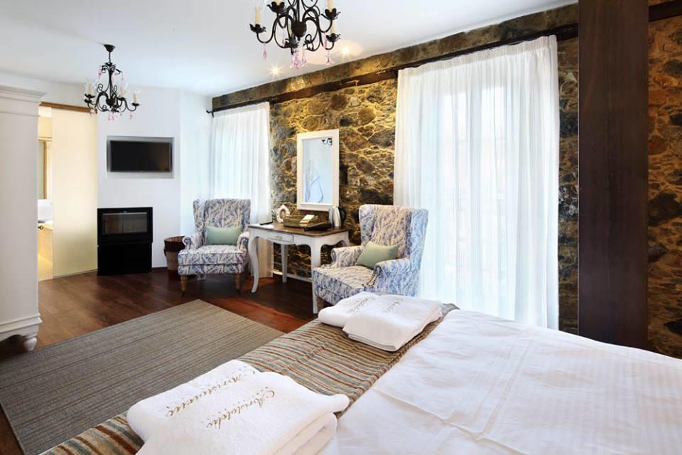 Aristotelio Boutique Hotel Педулас Екстериор снимка
